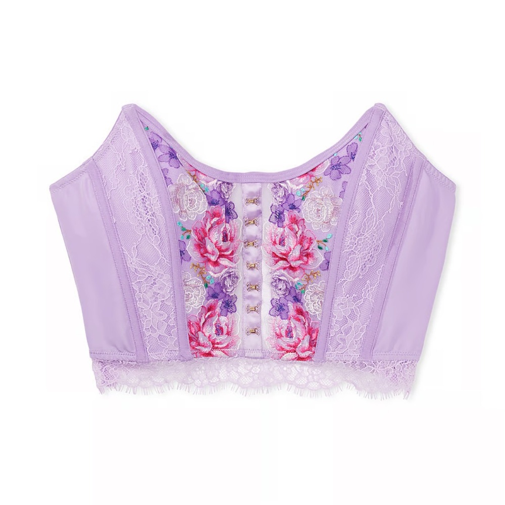 Size medium – new without tags, Victoria’s Secret corset top. Semi-lined.